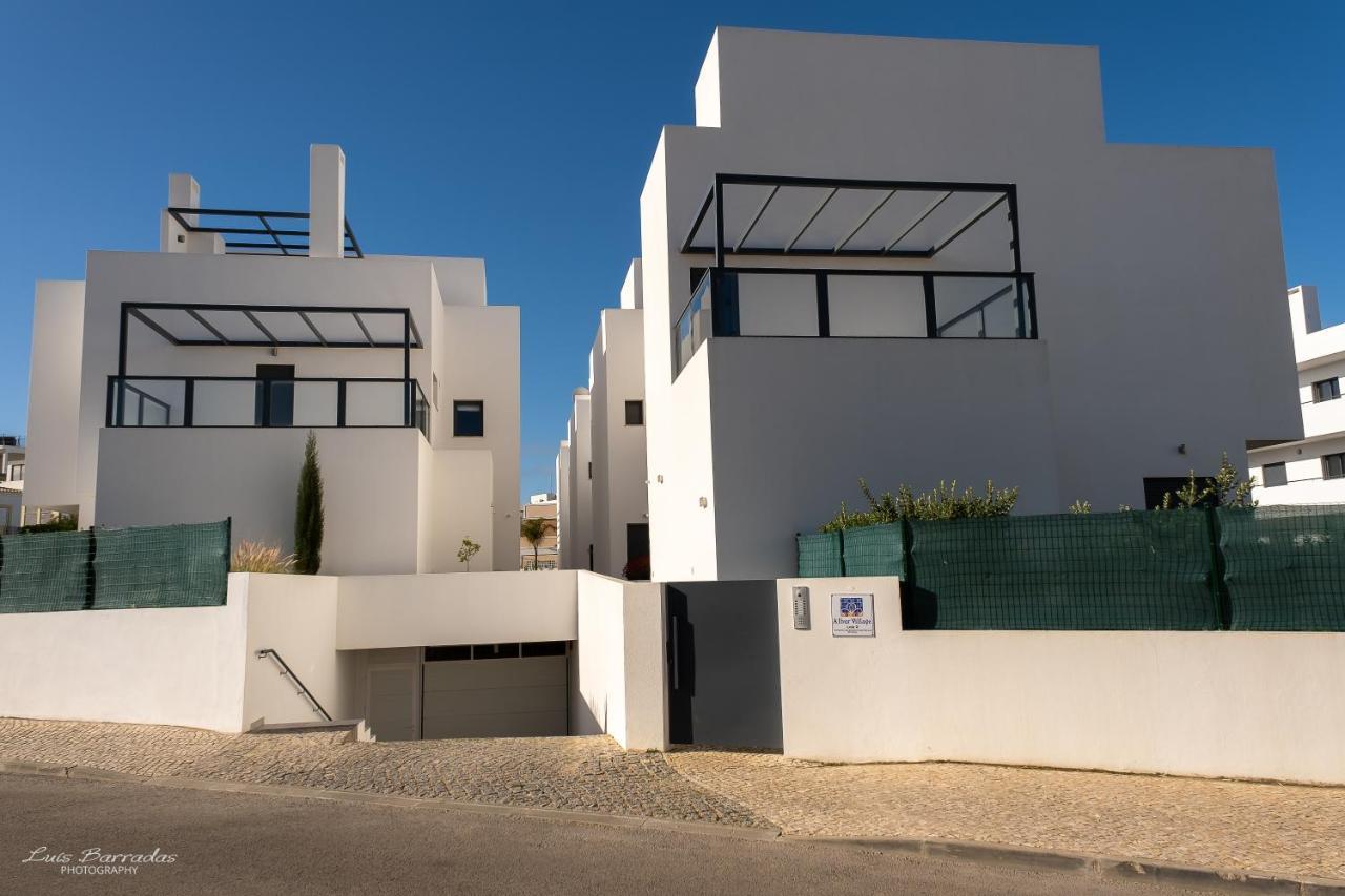 Amazing Alvor Villa Bagian luar foto