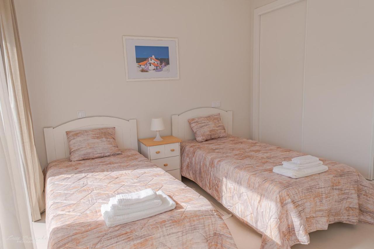 Amazing Alvor Villa Bagian luar foto